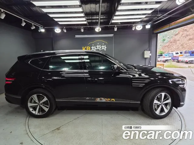 Genesis GV80 — Фото автомобиля 3