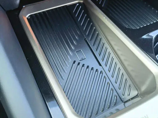 BMW 5 Series — Фото автомобиля 22