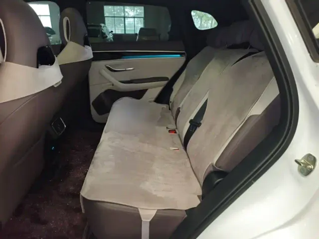 BYD Song PLUS — Фото автомобиля 16