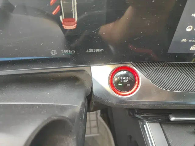 Roewe RX5 Max — Фото автомобиля 4