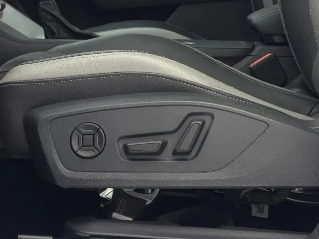 Audi Q3 — Фото автомобиля 22