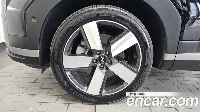 Hyundai Santafe Santa Fe (MX5) Бензин 2.5T 2WD — Фото автомобиля 5