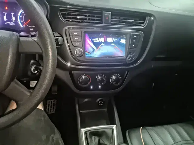 Changan Ono S — Фото автомобиля 12