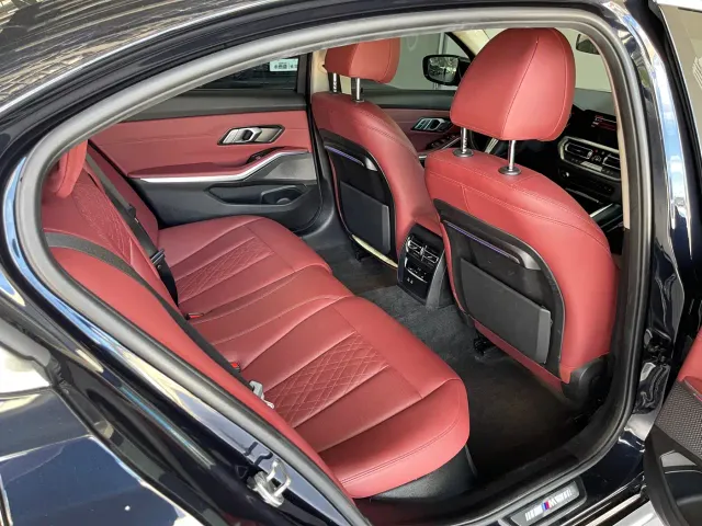 BMW 3 Series — Фото автомобиля 22