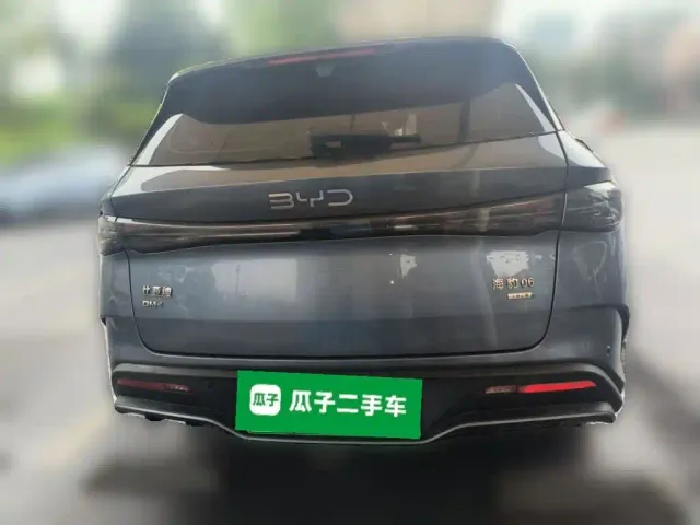 BYD Seal 06 DM-i Touring — Фото автомобиля 3