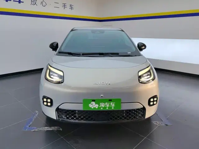 GAC Aion UT — Фото автомобиля 2
