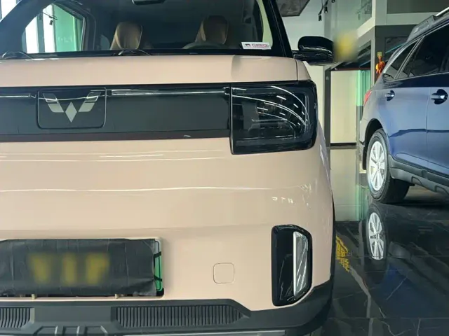 Wuling Hongguang Mini EV — Фото автомобиля 2