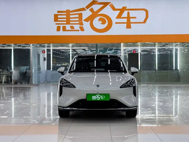 Baojun Yunhai — Фото автомобиля 3