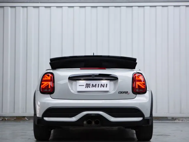 MINI Hatch — Фото автомобиля 5