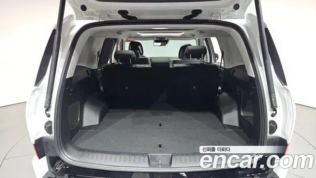 Hyundai Santafe Santa Fe (MX5) Бензин 2.5T 4WD — Фото автомобиля 17