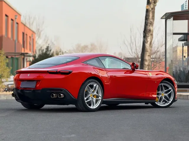 Ferrari Roma — Фото автомобиля 6
