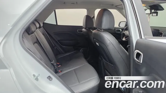 Hyundai Venue Venue 1.6 Modern Plus — Фото автомобиля 11