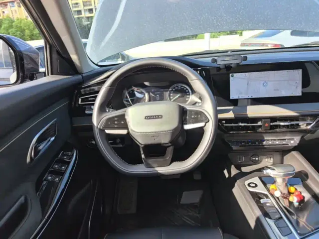 Changan X7 Plus — Фото автомобиля 10