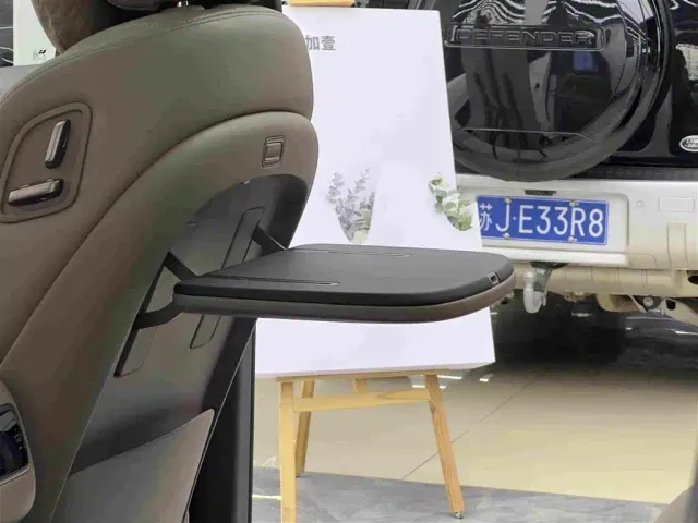 Li Auto MEGA — Фото автомобиля 18