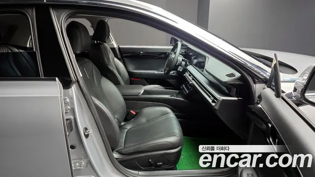 Hyundai Grandeur Grandeur (GN7) 3.5 LPG 2WD (Такси) — Фото автомобиля 10