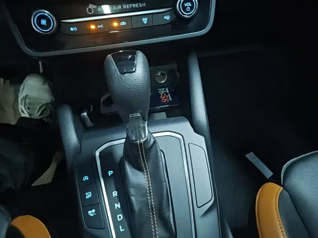 Ford Focus — Фото автомобиля 13