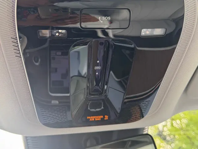 Mercedes-Benz EQE SUV — Фото автомобиля 29