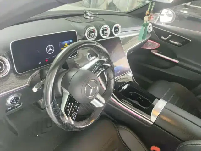 Mercedes-Benz C-Class — Фото автомобиля 7