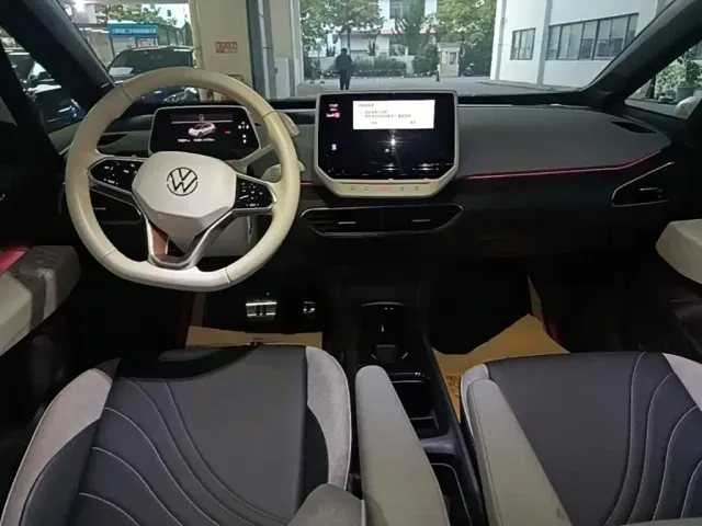 Volkswagen ID.3 — Фото автомобиля 9