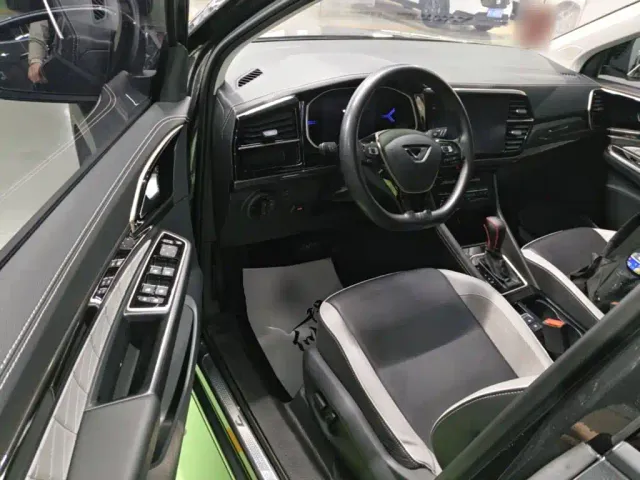 Jetta VS7 — Фото автомобиля 15
