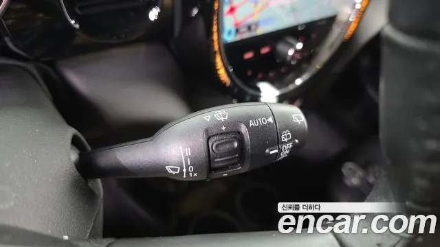 Mini Cooper Cooper 5 дверей Classic — Фото автомобиля 25