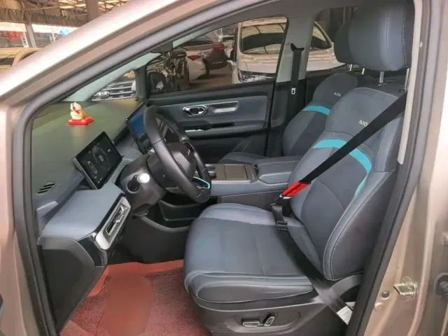GAC Aion Y — Фото автомобиля 14
