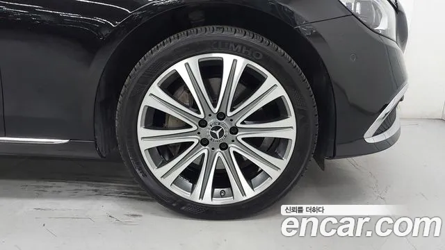 Mercedes-Benz E-Class W213 — Фото автомобиля 5