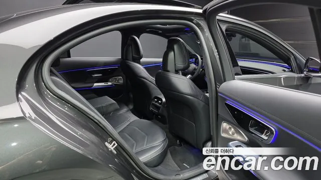 Mercedes-Benz E-Class W214 — Фото автомобиля 18