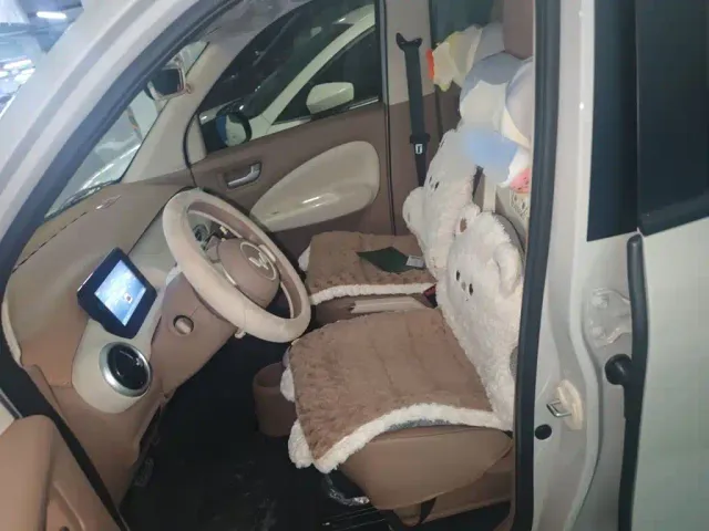 Wuling Hongguang Mini EV — Фото автомобиля 11