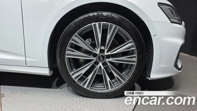 Audi A6 C8 — Фото автомобиля 6