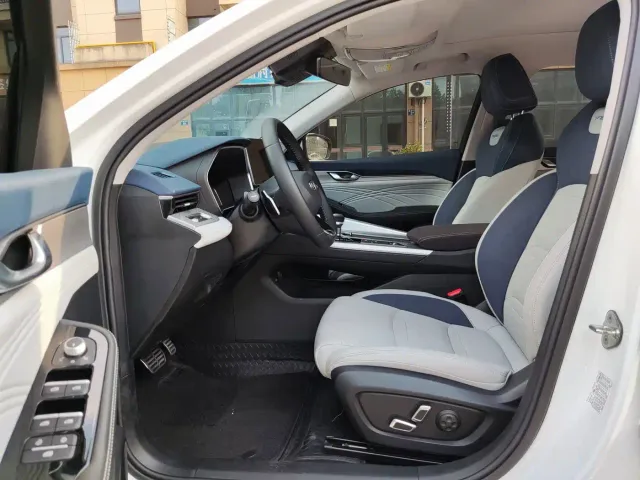 Geely Xingrui — Фото автомобиля 5