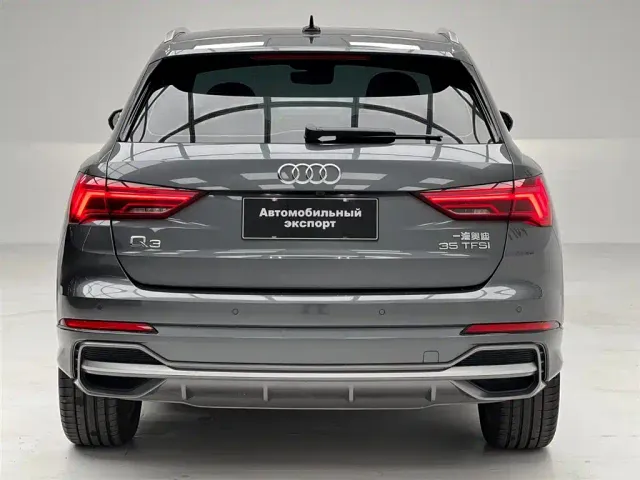 Audi Q3 — Фото автомобиля 11