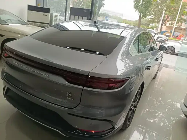 BYD Han — Фото автомобиля 6