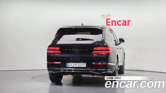 Genesis GV80 — Фото автомобиля 4