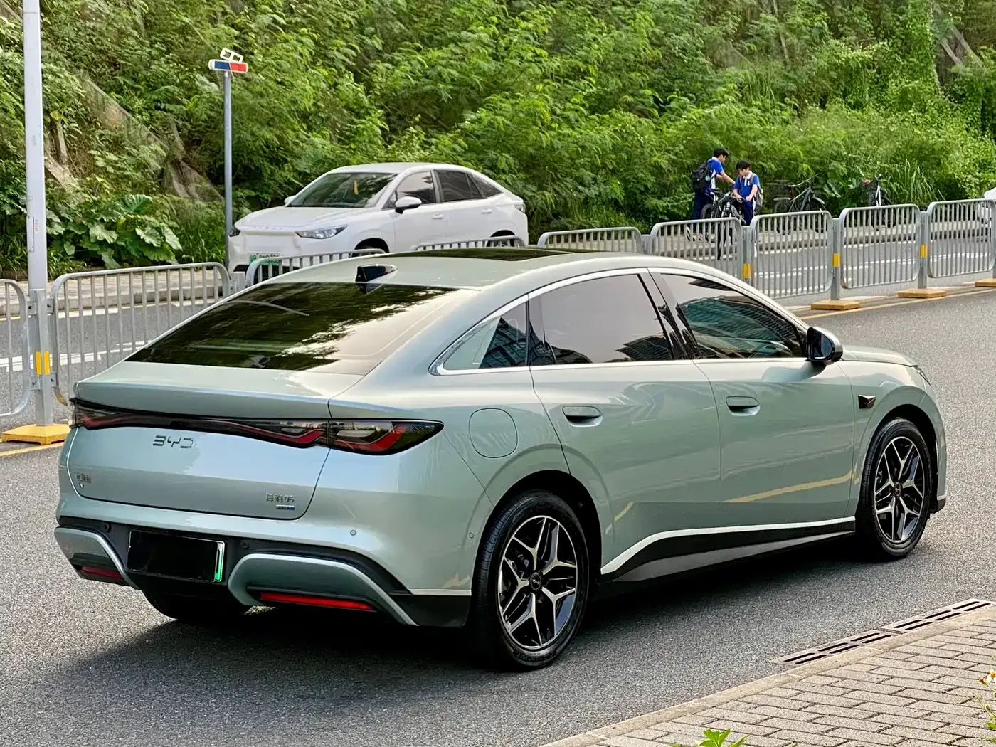 BYD Seal 06 New Energy 2025 Model EV 545KM Flagship — Фото автомобиля 5