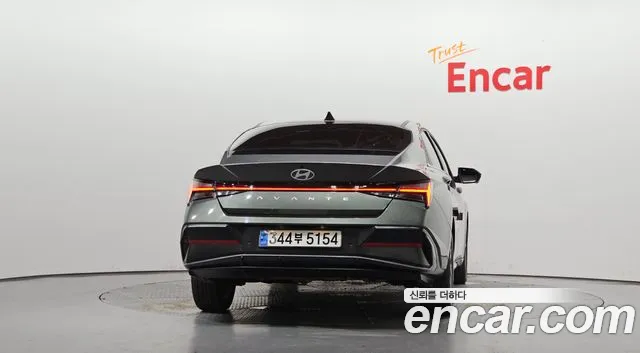 Hyundai AVANTE Новый Avante (CN7) — Фото автомобиля 4