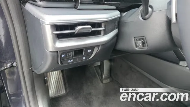 Hyundai Grandeur GN7 — Фото автомобиля 12