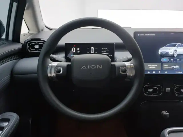 GAC Aion UT — Фото автомобиля 15