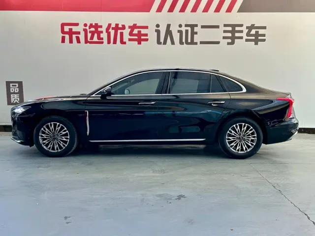 Hongqi H5 — Фото автомобиля 3