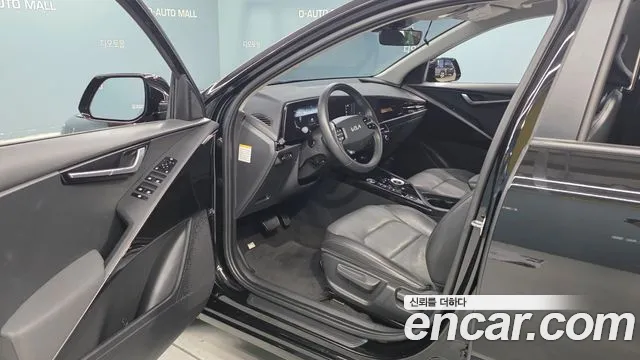 Kia Niro Niro (New) — Фото автомобиля 11