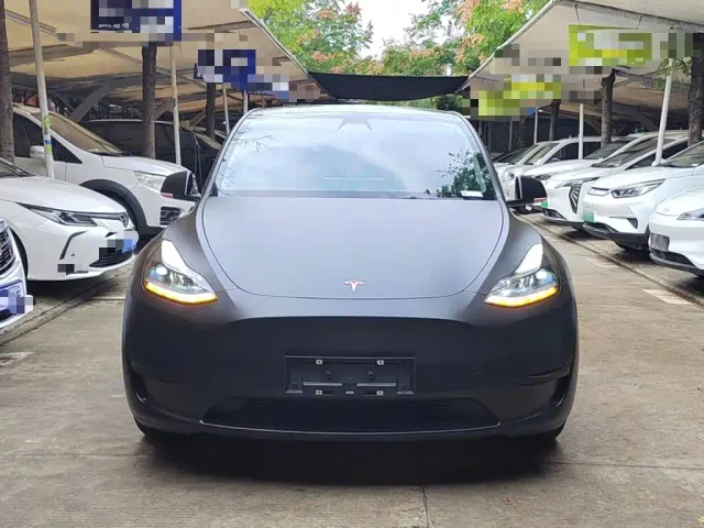 Tesla Model Y 2022 Facelift Rear-Wheel Drive Version — Фото автомобиля 2
