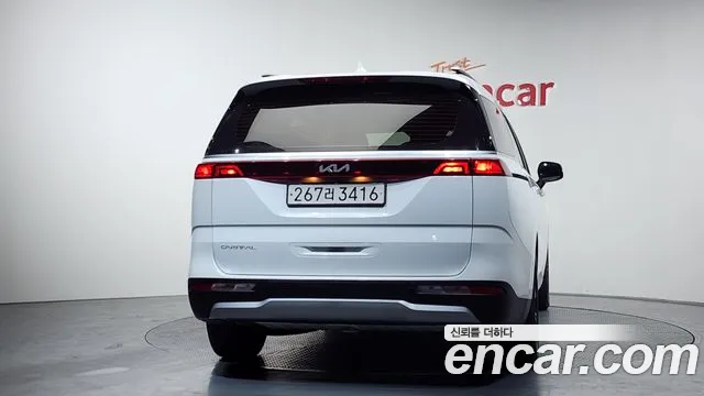 Kia Canival Carnival 4 поколение Дизель 9 мест Prestige — Фото автомобиля 4