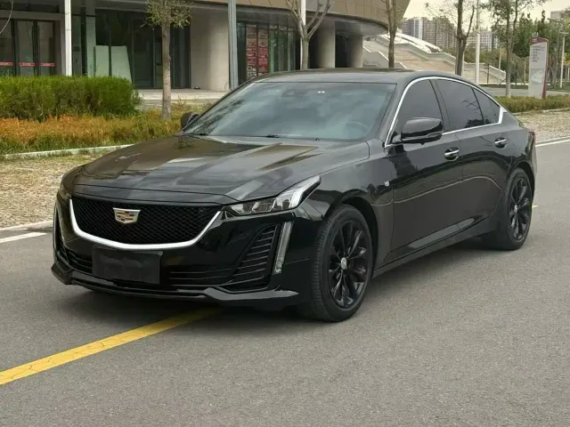 Фотография автомобиля — Cadillac CT5