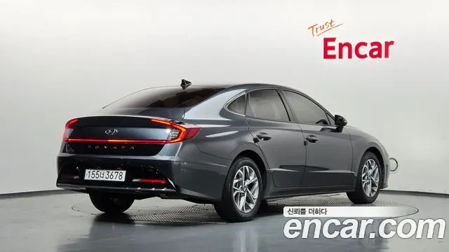 Hyundai Sonata — Фото автомобиля 2