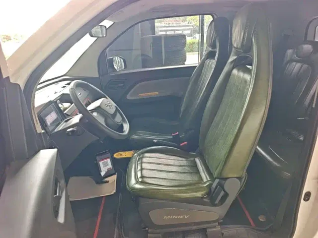 Wuling Hongguang Mini EV — Фото автомобиля 14