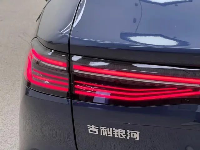 Geely Galaxy A7 — Фото автомобиля 10