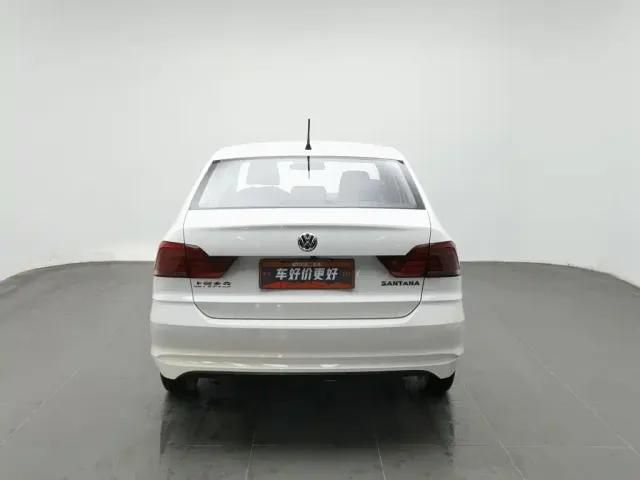 Volkswagen Santana — Фото автомобиля 4