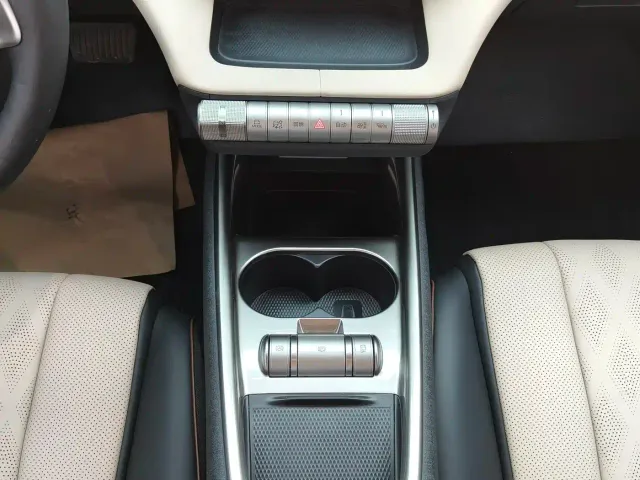 BYD Dolphin — Фото автомобиля 10