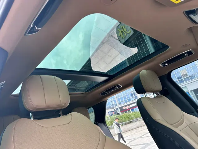 Land Rover Range Rover Sport — Фото автомобиля 20