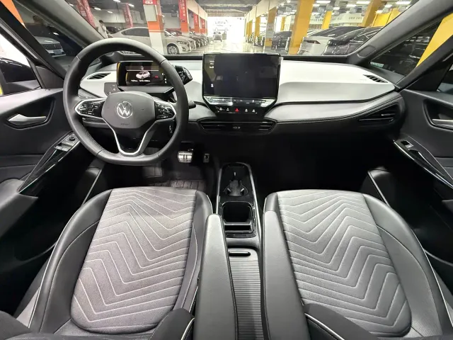 Volkswagen ID.3 — Фото автомобиля 11